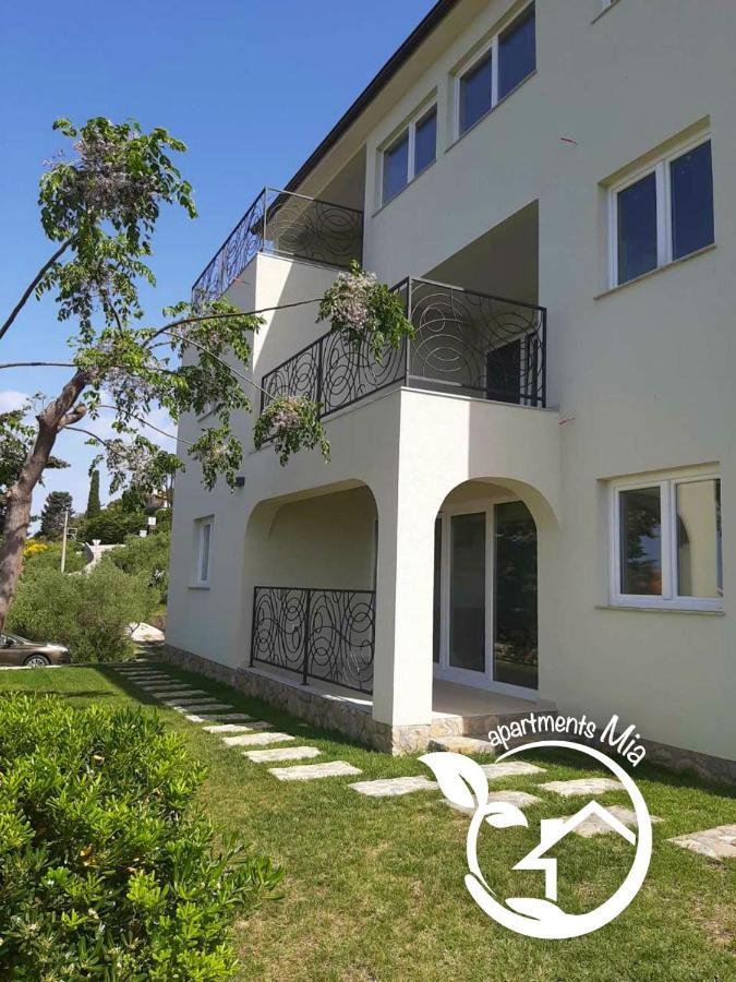 Apartment Mia Раб Екстериор снимка