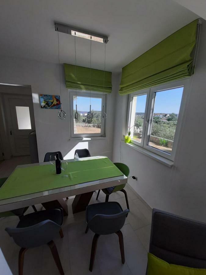 Apartment Mia Раб Екстериор снимка
